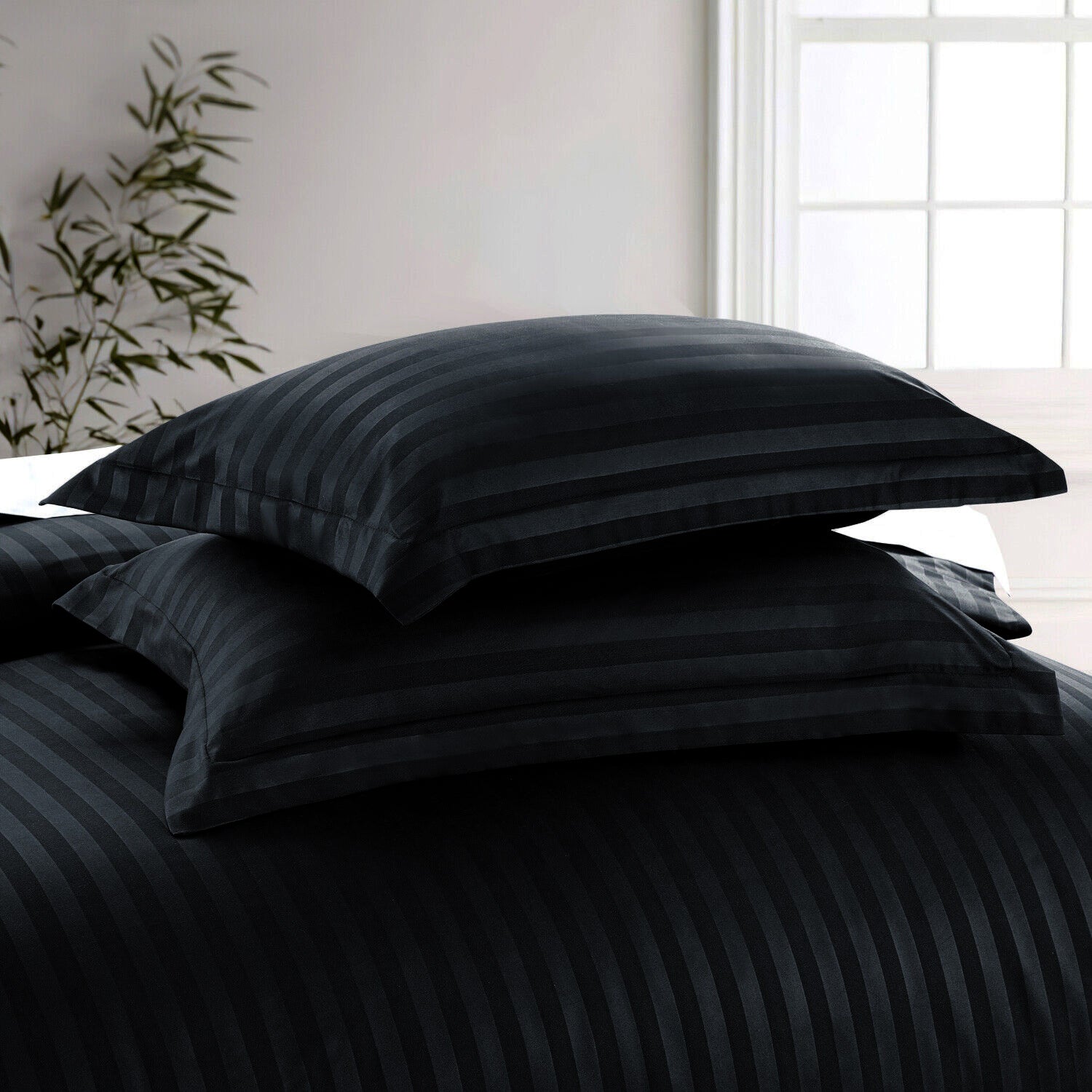 Stripped Bedding, Stripe Duvet Cover, Duvet Cover Set, Stripe Duvet Cover, black stripe pattern