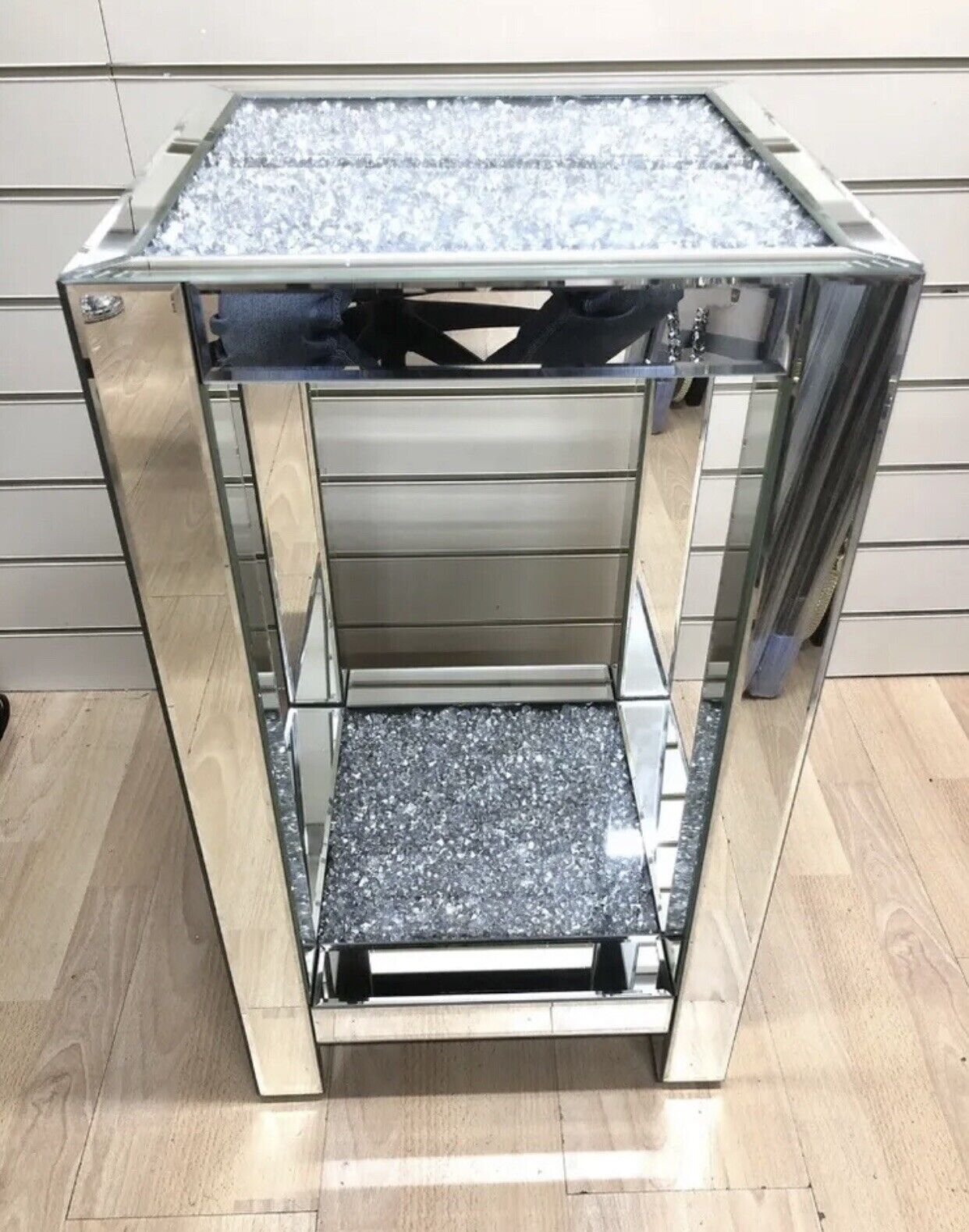 crushed diamond side table, diamond crush side table, crushed crystal side table